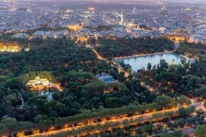 Experimente la élite de Madrid, donde el lujo prospera en medio de la historia