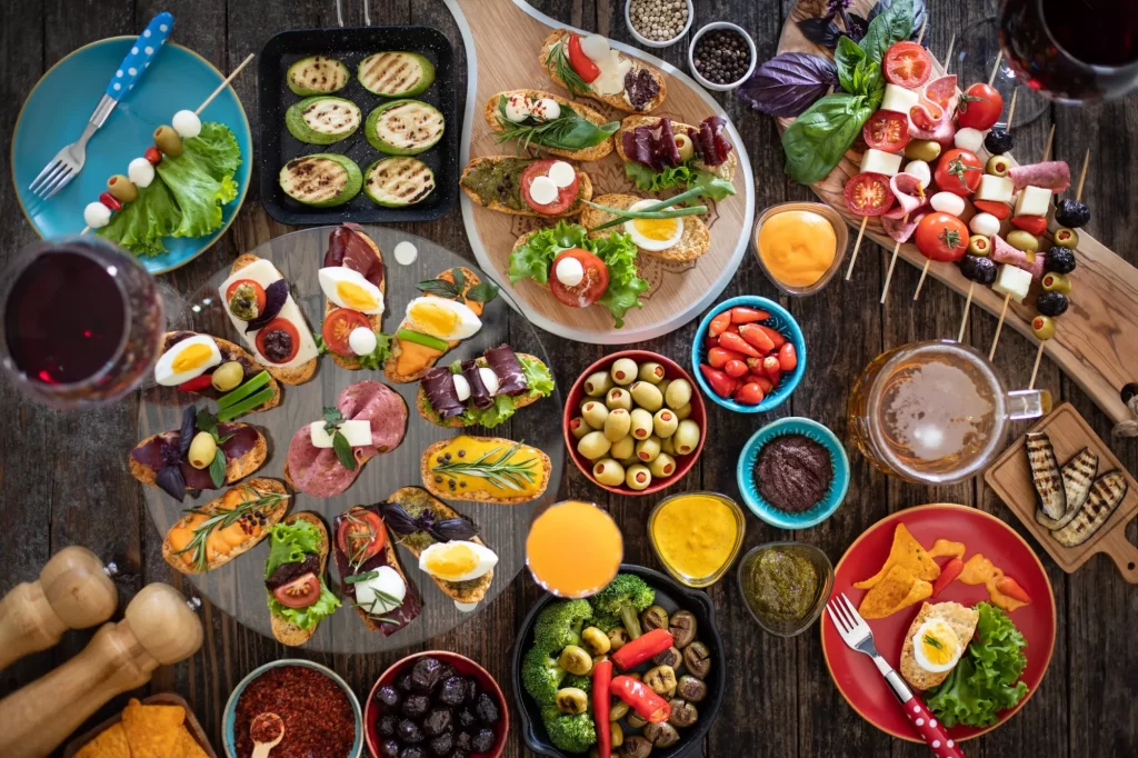 Bovenaanzicht mediterraan voedselconcept.