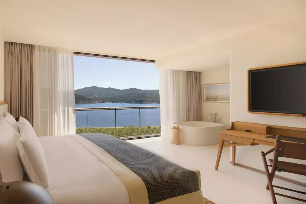 Sixsenses